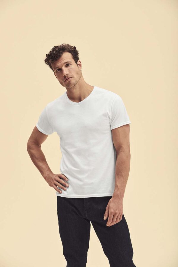 ICONIC 150 V-neck T-shirt