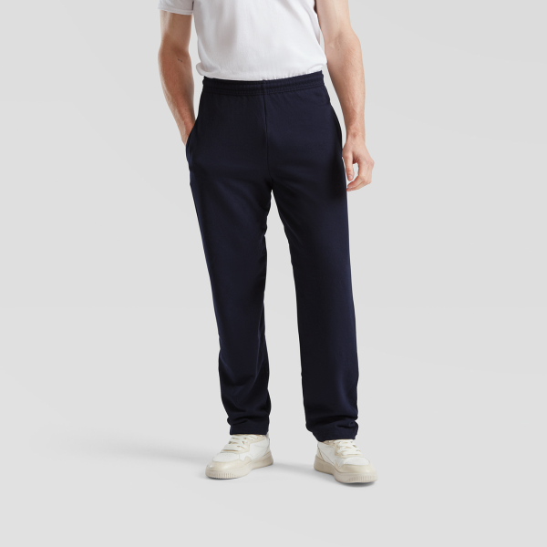 0640380AZ_Lightweight_Open_Hem_Jog_Pants_model